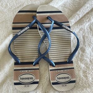 Havaianas skinny blue strap flip flops 39-40